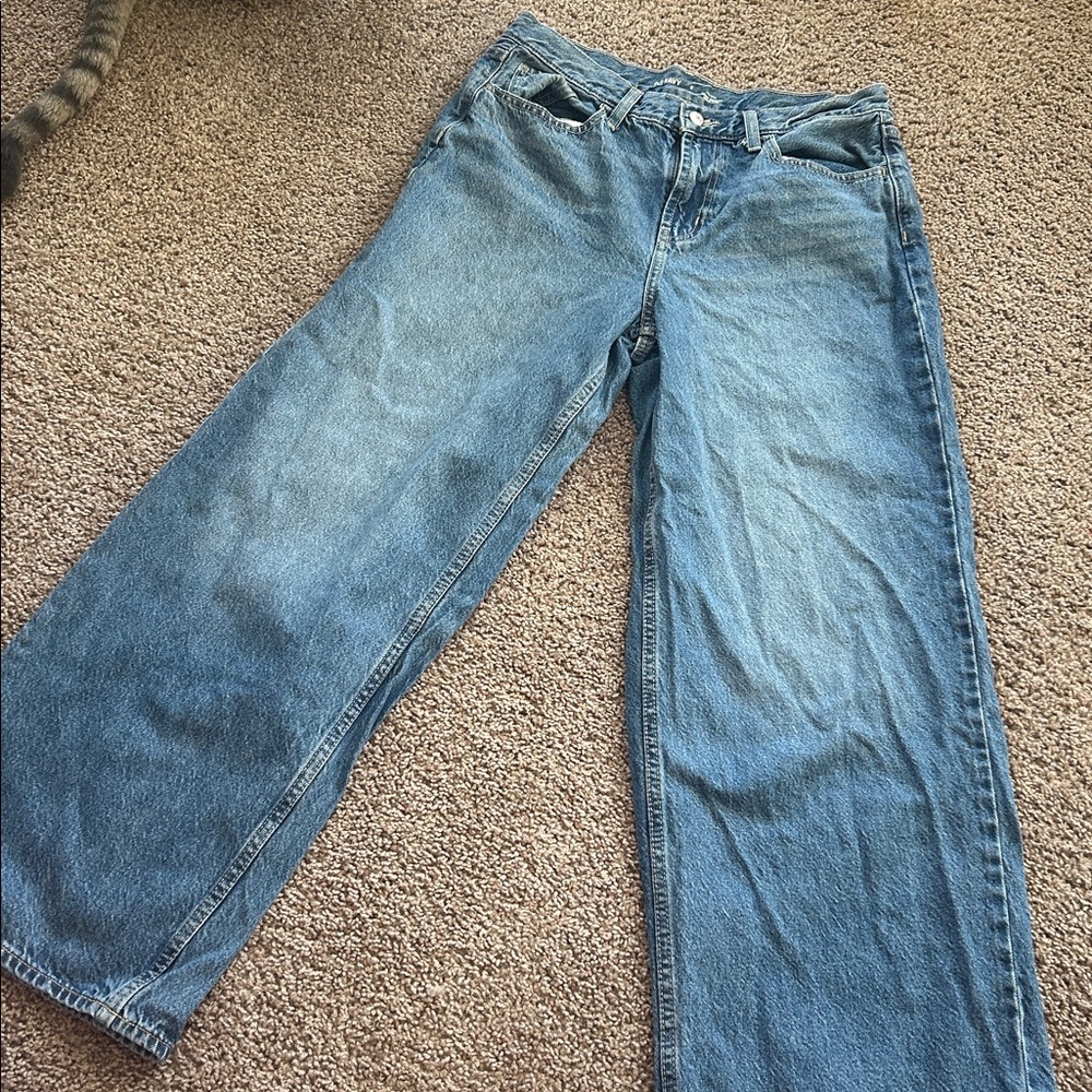 Old Navy Women's Wide Leg Jeans in Light Blue Denim